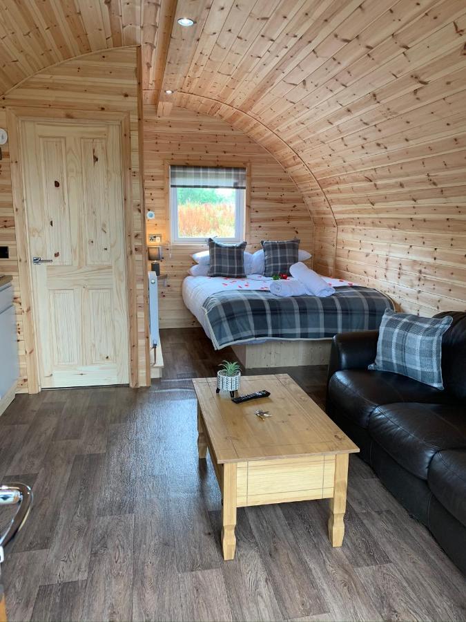Willa Pond View Pod 3 With Private Hot Tub -Fife - Loch Leven - Lomond Hills Kelty Zewnętrze zdjęcie