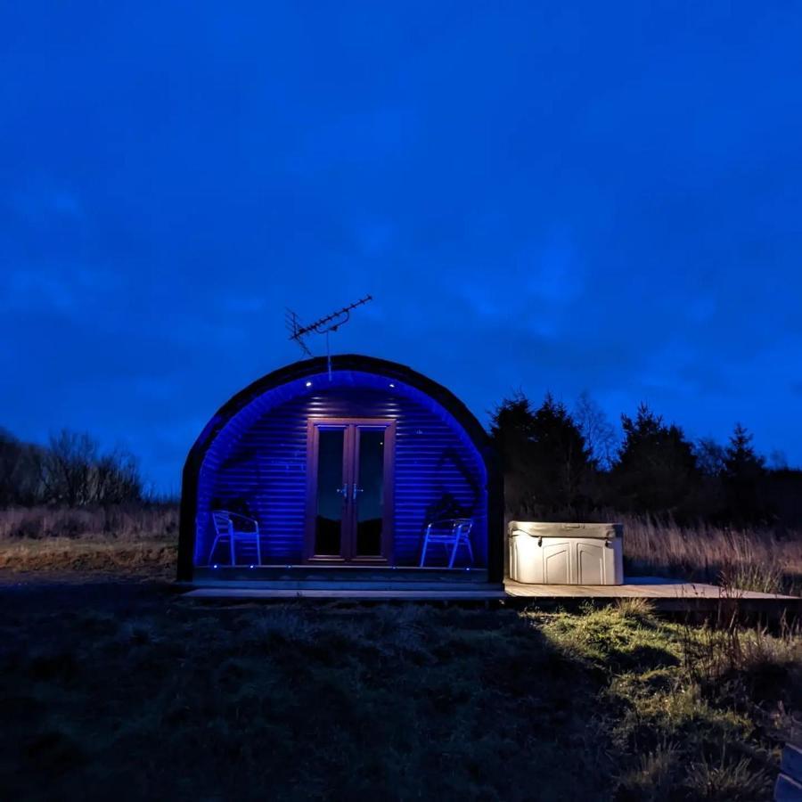 Willa Pond View Pod 3 With Private Hot Tub -Fife - Loch Leven - Lomond Hills Kelty Zewnętrze zdjęcie